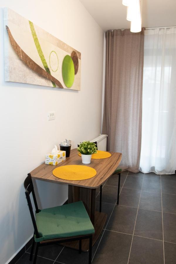 Lazo Two Room- Luxury Apartment Bucarest Exterior foto